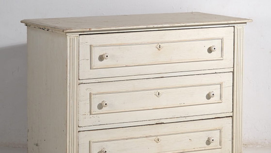 Antique white chest of drawers (c.1920) #40 (photo 3 of 39)