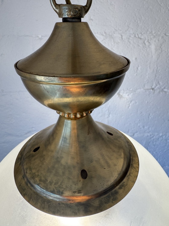 Image 1 of Lámpara de araña con forma de globo grabado y esmerilado de los años 70