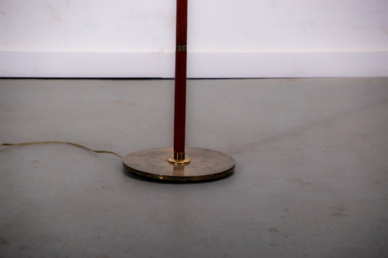 Image 1 of Lampadaire danois en teck et laiton, vers 1960