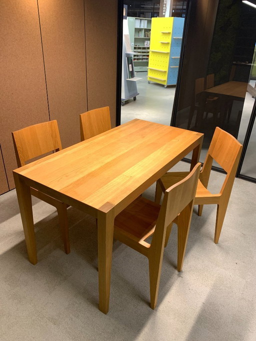 Dining table set with 4 chairs - Tom Collection by Studio Parade for Spectrum