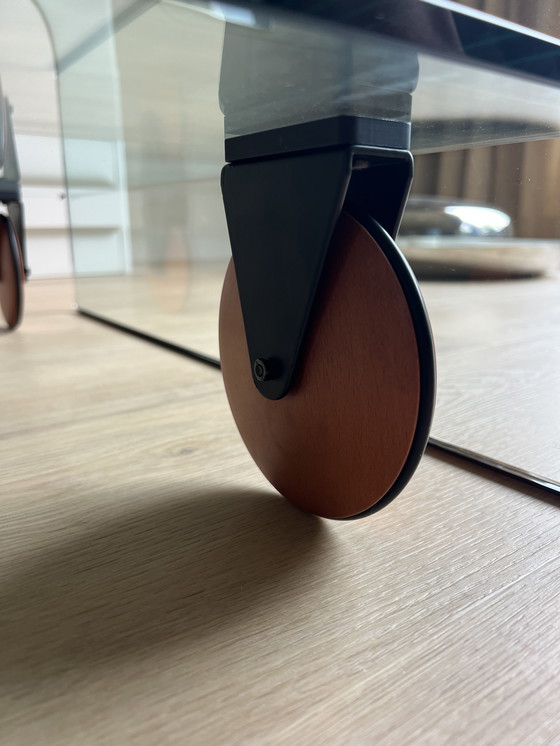 Image 1 of Tavolino in vetro con base mobile di Fiam Italia