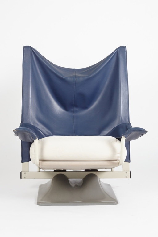 Cassina AEO Paolo Deganello para Archizoom Group 1973