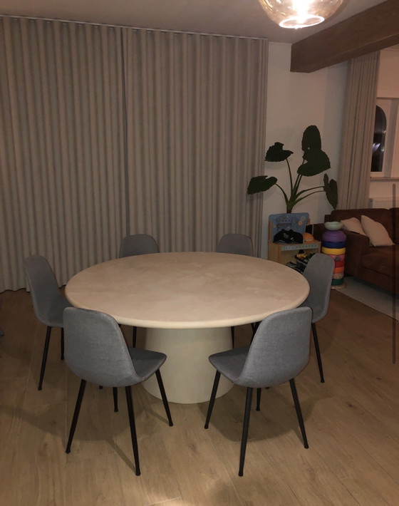Image 1 of Mesa de comedor Mortex