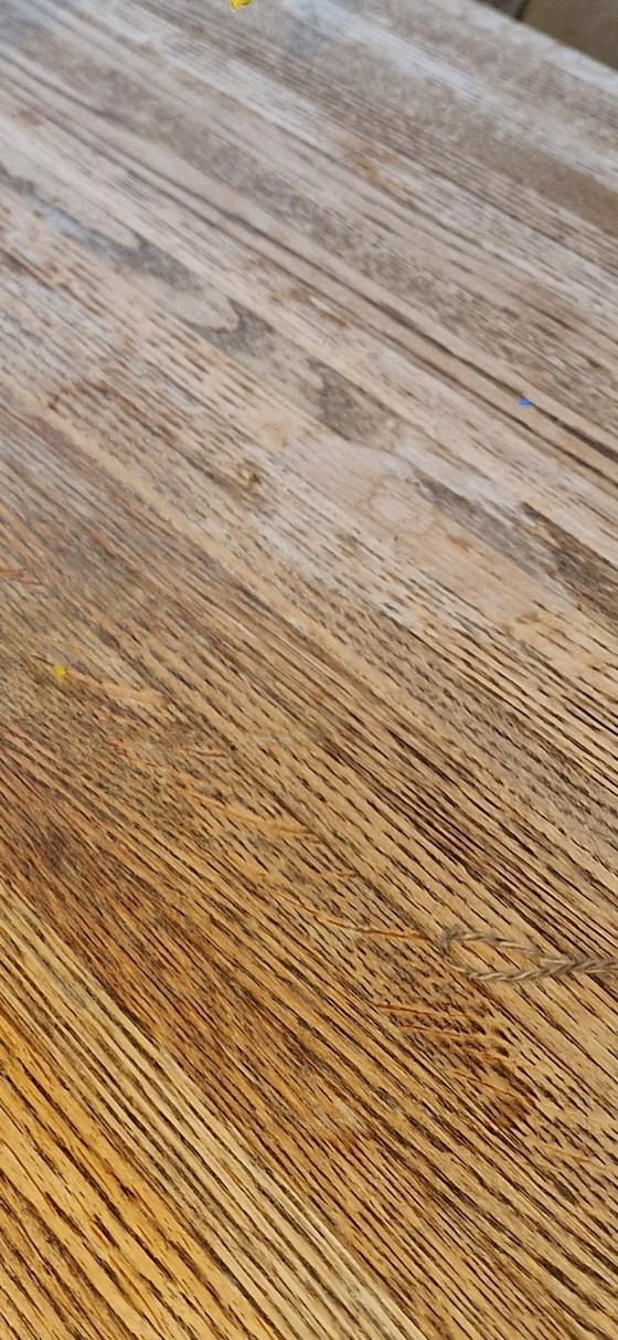 Image 1 of Table de salle à manger en bois de chêne