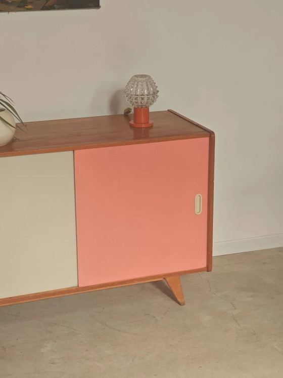 Credenza U452 rosa e bianca di Jiri Jiroutek per Interier Praha – Armadi contenitori, Legno, Design (photo 17 of 28)