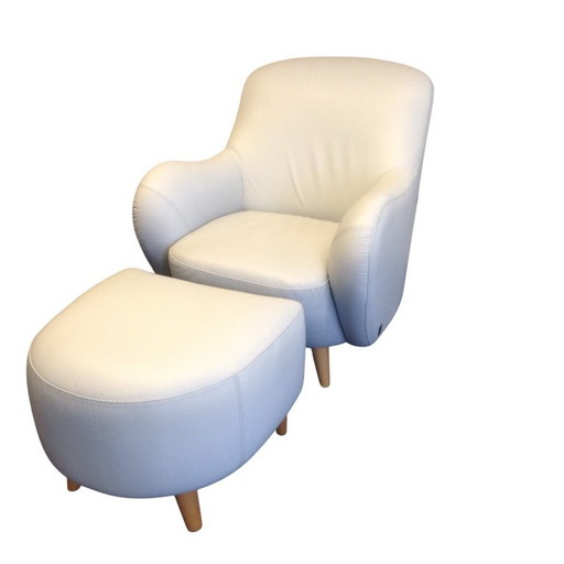 Fauteuil ha incontrato Hocker in morbido leder licht blauw