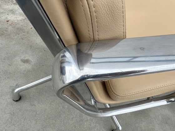 Image 1 of 2 sillones de cuero Vitra Eames EA216