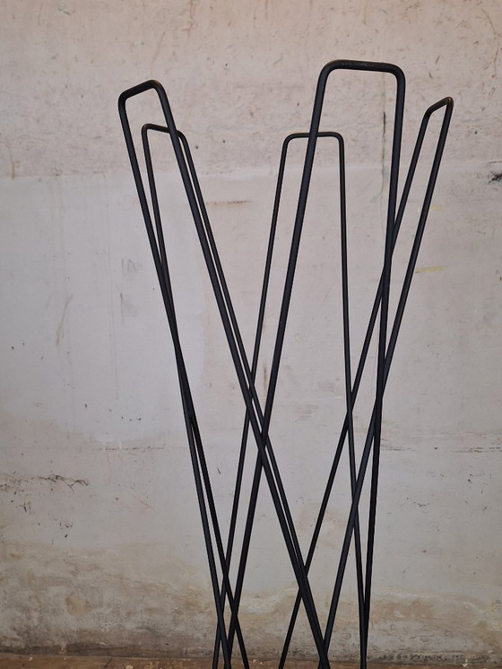 Image 1 of Cascando Black Metal Coat Stand – Geometric Minimalist Design