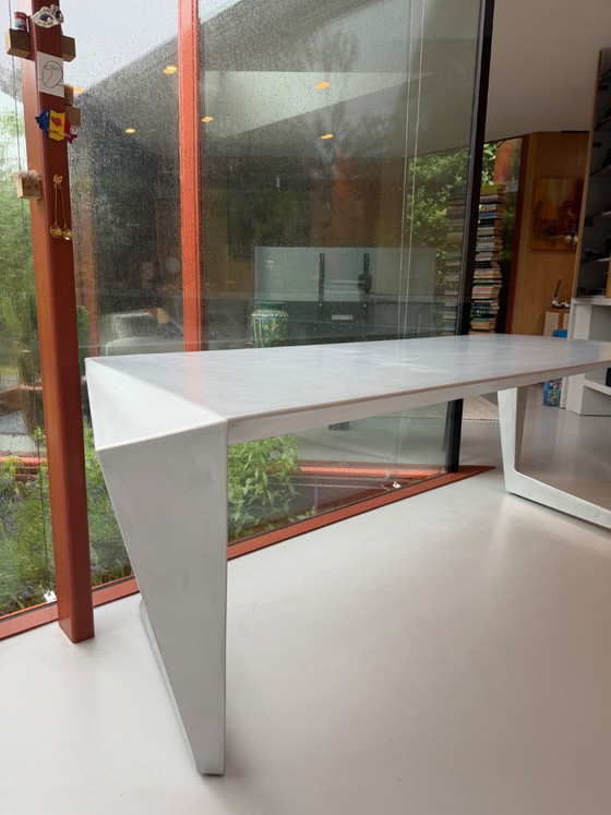 Image 1 of Casa Mania N7 Tisch