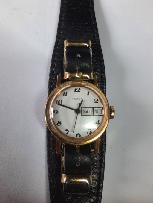 Vintage Timex Damenuhr – Charmantes Modell aus den 1970er Jahren – Läuft einwandfrei!