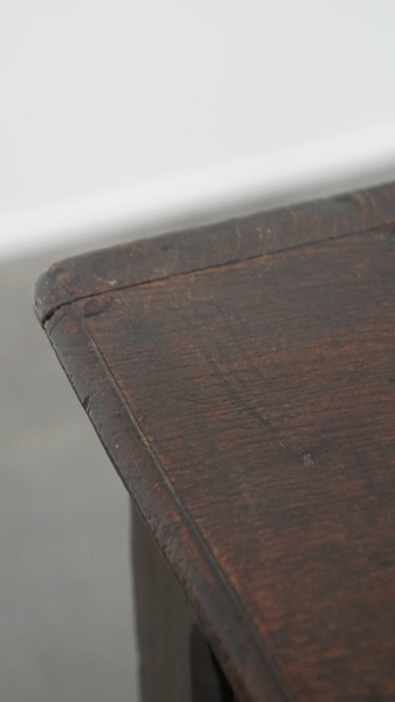 Image 1 of Antigua cómoda inglesa del siglo XVIII