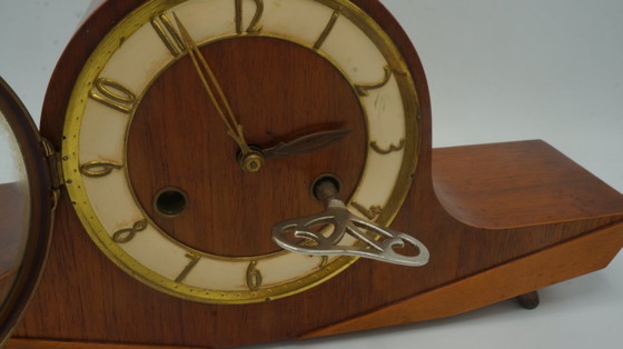 Image 1 of Dutch Junghans Bracket Mantel shelf Clock Retro Desk Fifties Art