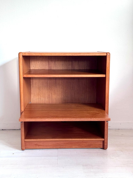 Vintage Danish Teak Open Cabinet Audio/Record Player Unit – cute vintage, TV furniture, Wood (photo 6 of 10)