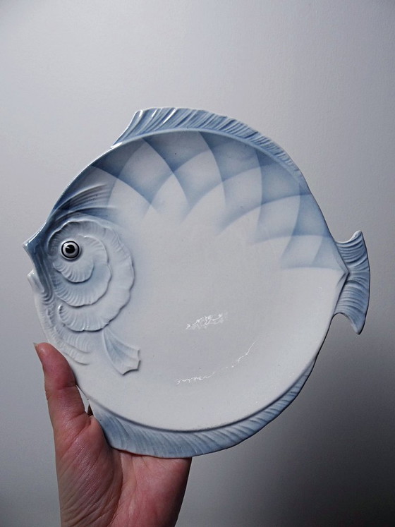 Image 1 of Vintage Czechoslovakian earthenware fish service, 6 plates and one platter