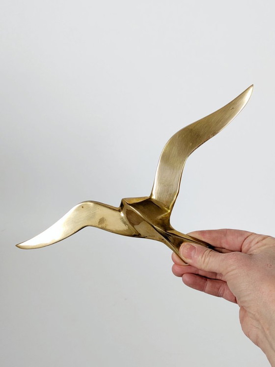 Image 1 of 2 uccelli volanti in ottone di metà secolo: arte murale scultorea minimalista degli anni '60