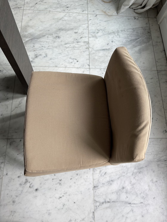 Image 1 of Maxalto dining table with matching Maxalto chairs (8)