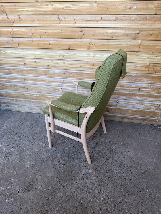 Image 1 of Farstrup Casa, elektrisch, auf dem Stuhl