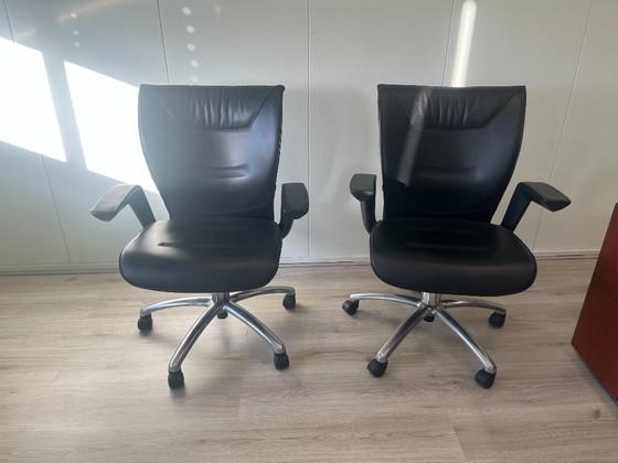 Image 1 of 2x Poltrona Frau „Brief Meeting“ Design-Bürostühle – Emilio Ambasz – Italienisches Design