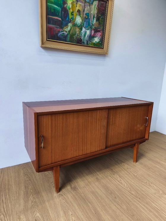 Buffet moderniste des années 1970. – Buffet bas, Wood (photo 5 of 19)
