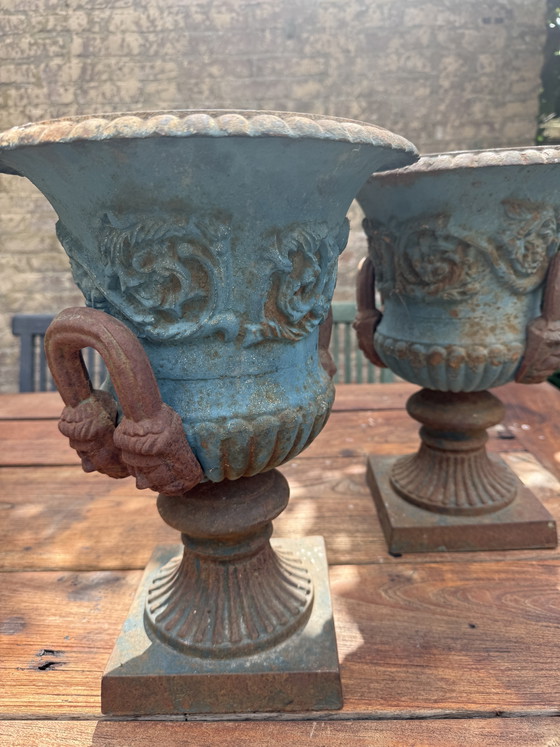 2 Antieke Tuinvazen – Decoratieve objecten, Iron (photo 10 of 13)