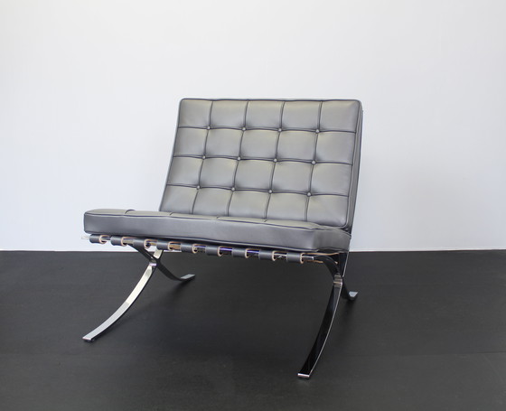 Image 1 of 2X Barcelona Chair, Knoll, Mies Van Der Rohe Seats