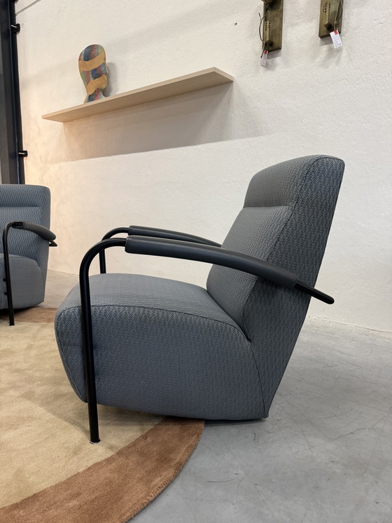 Image 1 of 2 poltrone Leolux Scylla in tessuto di alta qualità