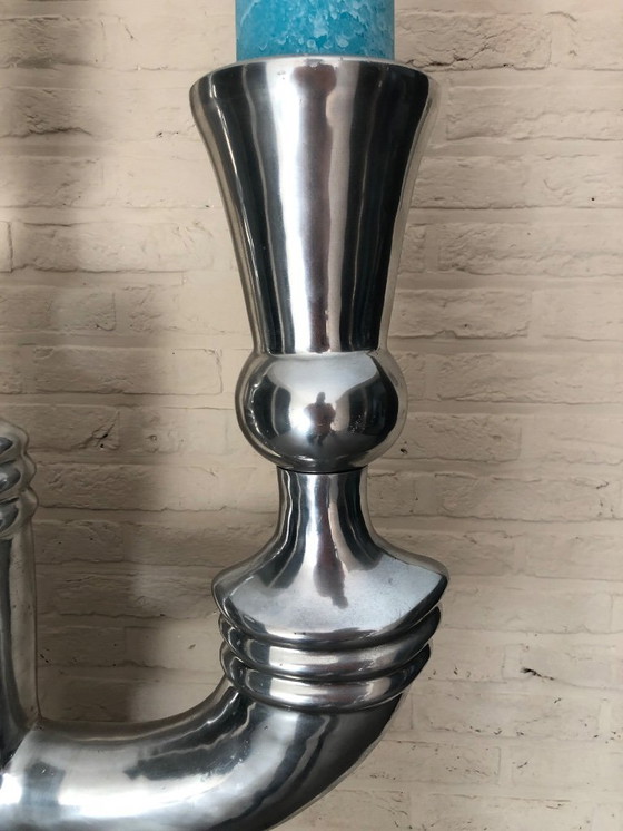 Image 1 of Lebensgroßer, dreiarmiger, stehender Burgkerzenständer aus Aluminium