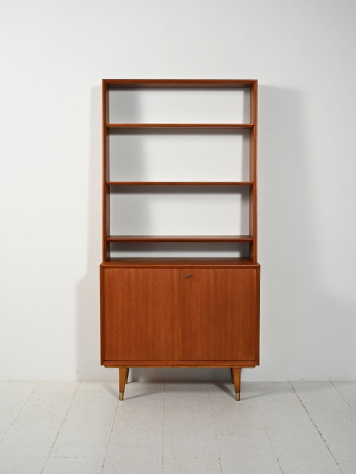 Scandinavische teakhouten boekenkast met kastje, jaren 1950-1960