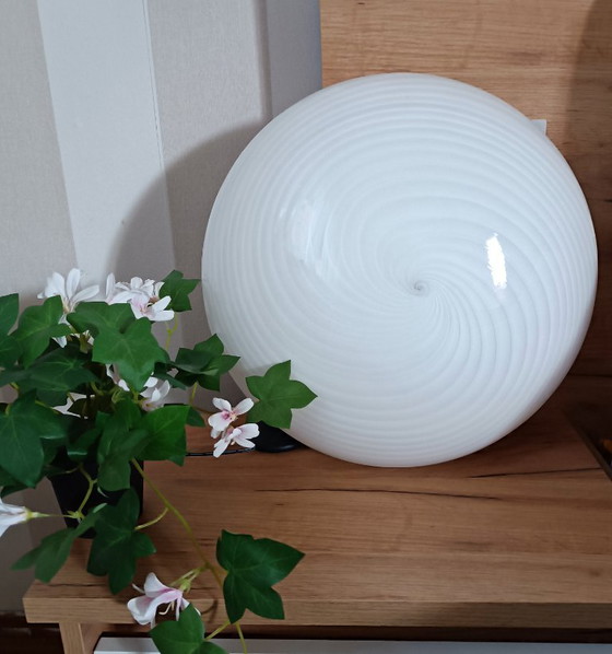 Image 1 of Lámpara de techo EGOLUCE de cristal de Murano con diseño en espiral - Estilo moderno de mediados de siglo 40x40cm Perfecta