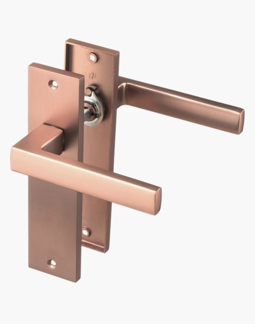 2 maniglie per porte Ostium Home in rame opaco