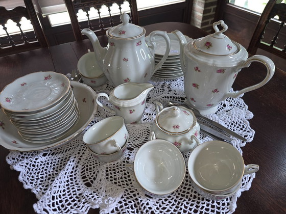 Image 1 of "Prachtig en compleet 10-persoons koffie-/theeservies (mix van Seltmann Weiden Marie-Luise en bijpassend Ćmielów). 