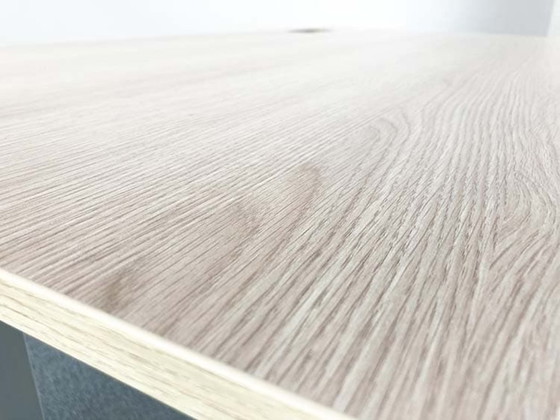 Image 1 of Scrivania Ahrend