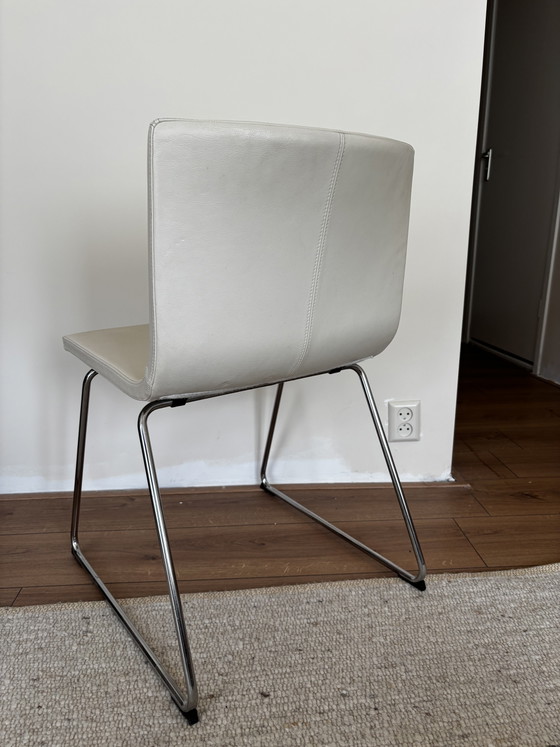 5 Wit Lederen IKEA Bernhard Stoelen – Eetkamerstoelen, Leather, Metal (photo 3 of 5)