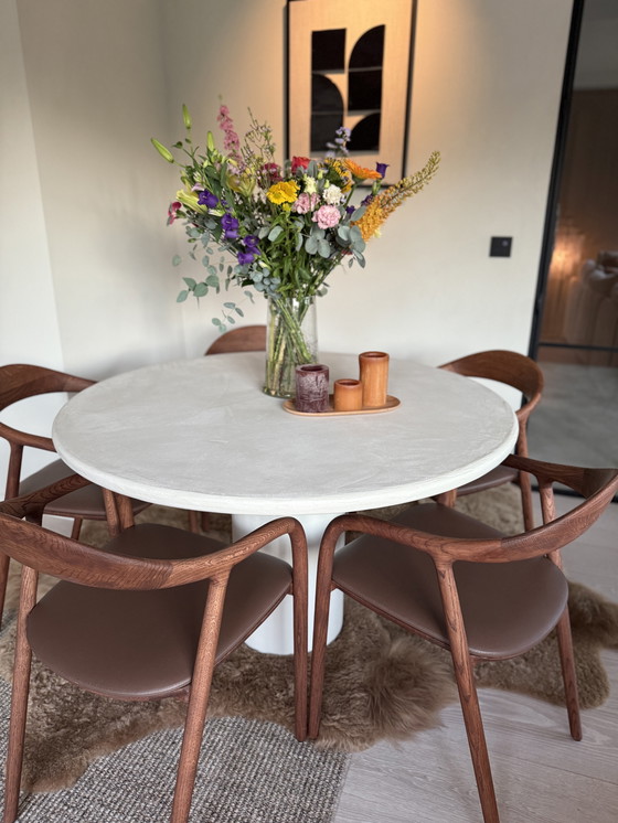 Image 1 of MORTEX table round - new - 120 x 120 cm