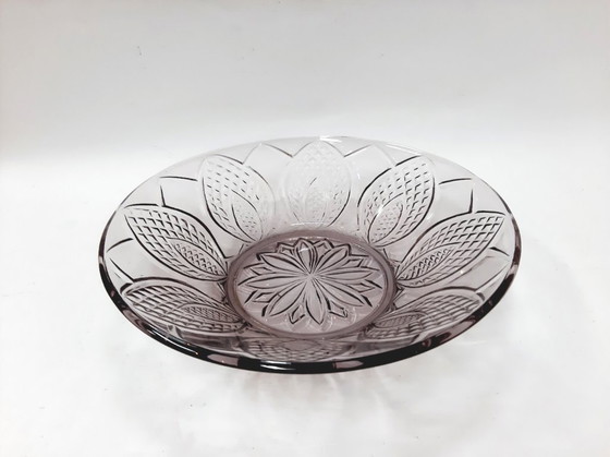 Image 1 of Vintage purple glass fruit bowl 
