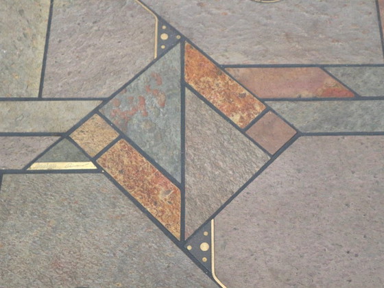 Image 1 of Vintage Brutalist salontafel van Fedam uit de jaren ’80