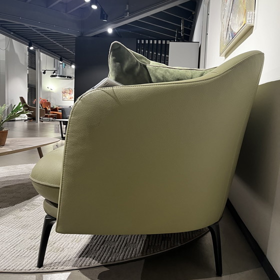 Image 1 of Leolux Lindo 3-seater sofa