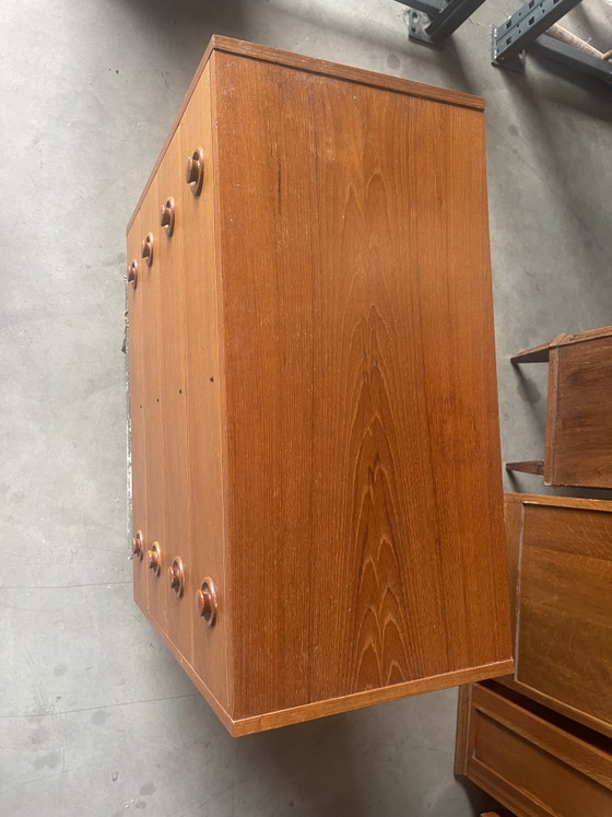 Cómoda de teca Børge Mogensen: diseño danés de mediados de siglo – Wood (photo 3 of 6)