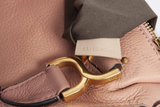Image 1 of Chloe, piccola borsa Marcie in pelle color rosa Fallow