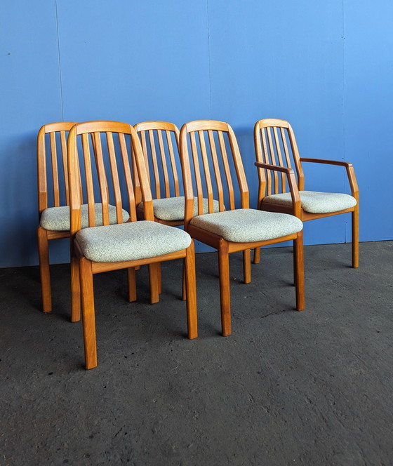 Image 1 of Set aus 5 Dyrlund Teak-Esszimmerstühlen, Dänemark