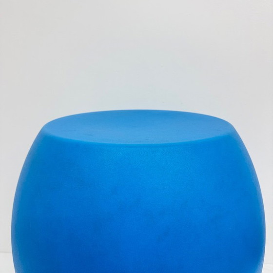 De Vorm - Model Tumbly - Design Annet Neugebauer - Sgabello, Sgabelli, Plastica, Blu, Modern (foto 8 di 13)