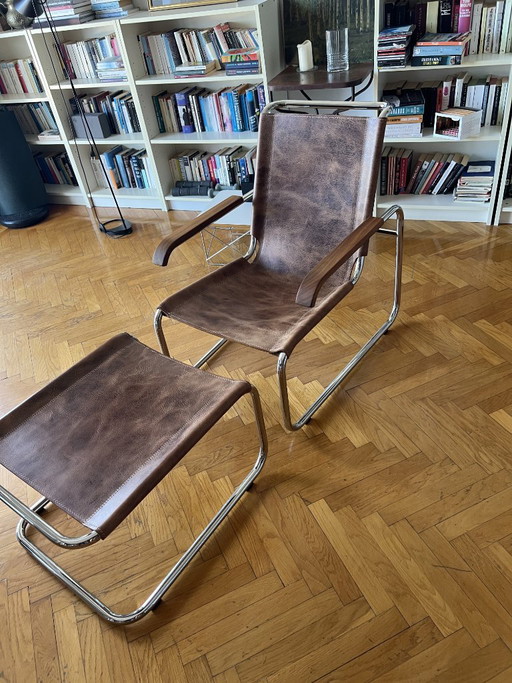 Marcel Breuer steel tube cantilever chair (S 35 L) with base – Thonet, stoelen fauteuils, Leather, Metal