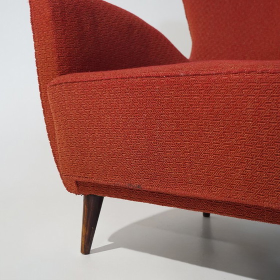 Coppia di poltrone rosse con piedini a cono, anni '50 – Textile, Wood (photo 13 of 14)