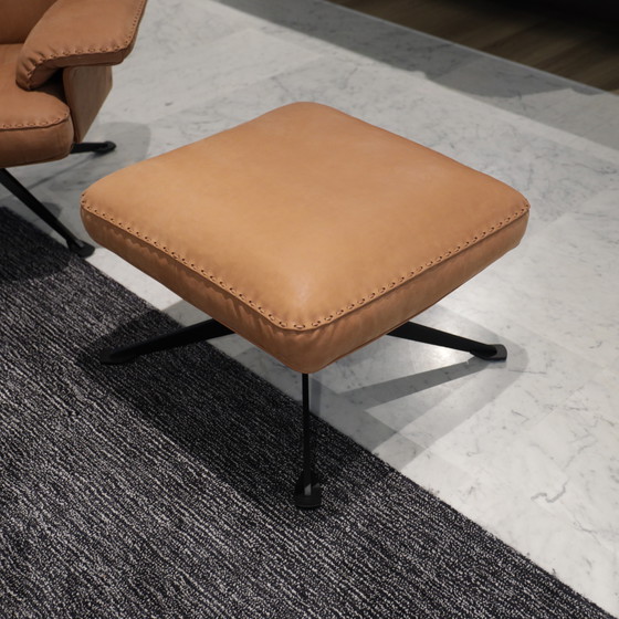 Image 1 of de Sede DS-31 3-seater sofa with armchair and footstool