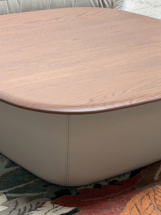 Image 1 of Leolux Pode Zabaz Couchtisch NEU