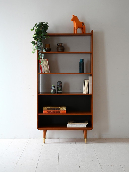 Bibliothèque scandinave en teck avec panneau arrière noir