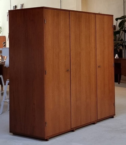 Mid Century kledingkast