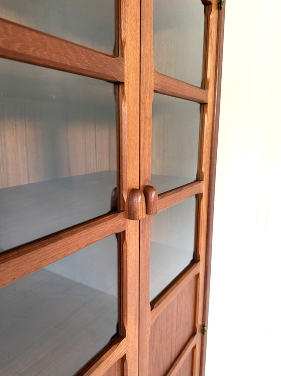 Vintage Deense Teakhouten Boogvitrine, Dyrlund ‘80 – Vitrinekasten, Glass, Wood (photo 9 of 15)
