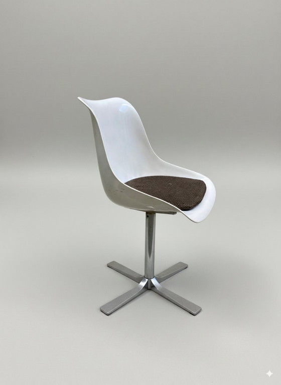 Image 1 of Silla Tulip de Roche Bobois en plástico moldeado y base cruciforme cromada