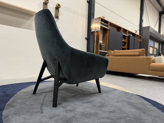 Image 1 of Montis Enzo Armchair Harald fabric Blue